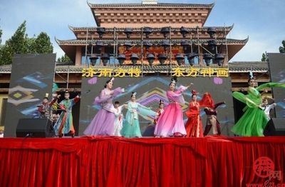 多彩金秋 打卡泉城 濟(jì)南漫游季舞臺(tái)藝術(shù)造型策劃